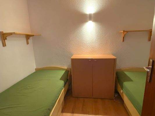 4 Schlafzimmer.jpg
