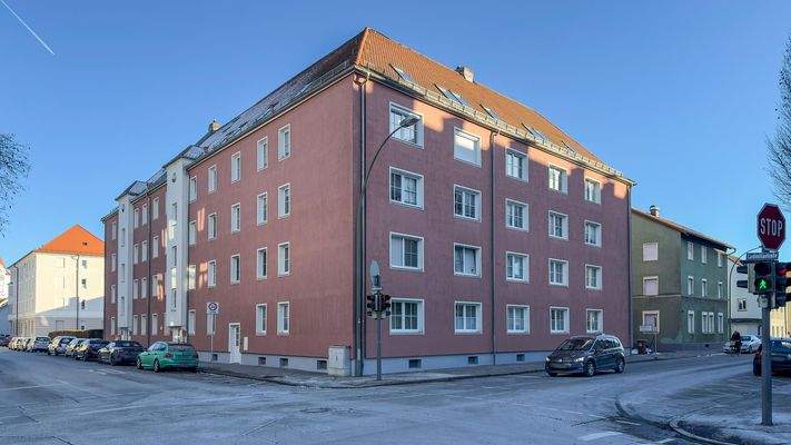 Nordwestansicht von der Kreuzung aus