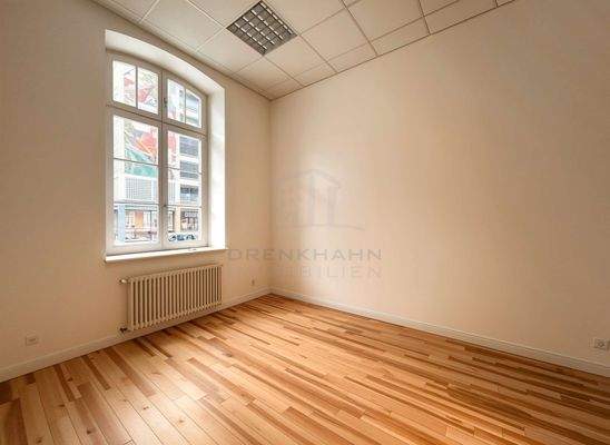 R. 113- Sprechzimmer 