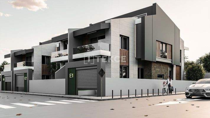 Houses in Complex Close to Forest in Antalya Duzlercami