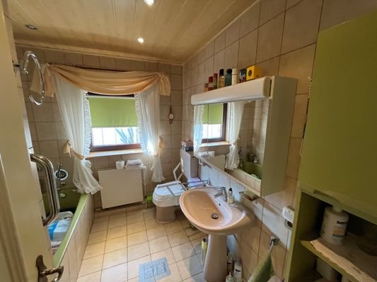Badezimmer 2