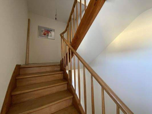 Treppe in das Obergeschoss