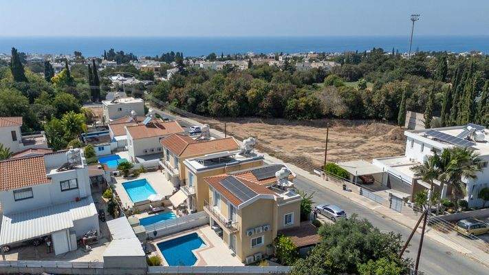 734945-detached-villa-for-sale-in-kissonerga_orig.