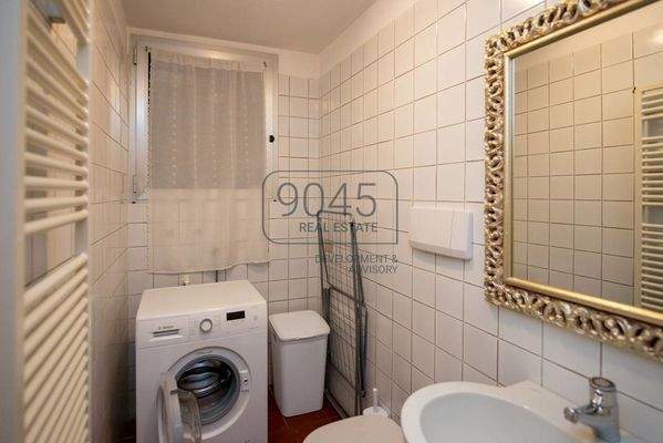 Charmante Reihenhausvilla mit traumhaftem Seeblick und privatem Garten in Torri