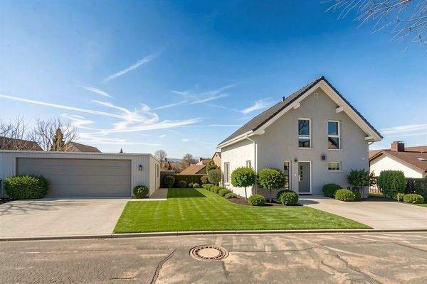 Außenansicht - (KI generiert)