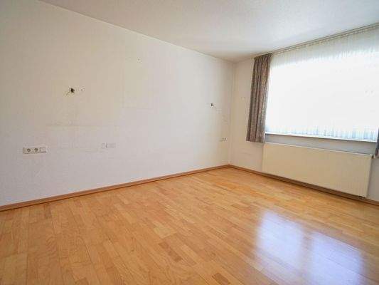 Großes Schlafzimmer