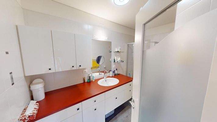 Meran-Obermais-Schwimmbad-Park-AltoAdige-Bilocale-Vollmöbliert-Saniert