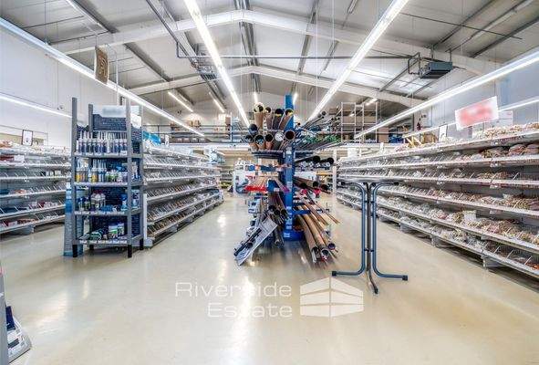 Fachmarkt: Verkaufsfläche