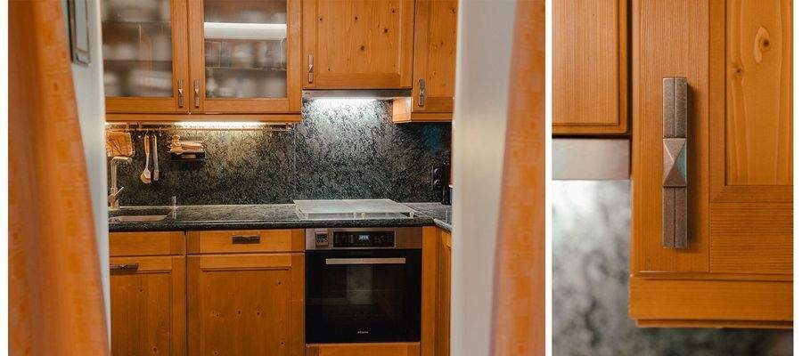 Echtholzküche m. Granitarbeitsplatte