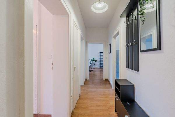 Brunsbütteler Damm 31 - X12-31.jpg