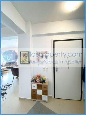 7775fc1fa9e94cffb653ee7fe9f4c4ec-original