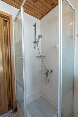 Erdgeschoss, Duschbad