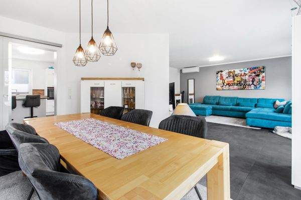 Wohn- und Essbereich im Erdgeschoss