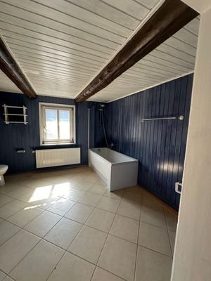 Wohnhaus, Bad 1 OG