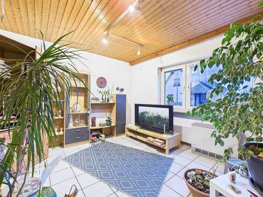 Attraktives Mehrfamilienhaus in VK-Röchlinghöhe