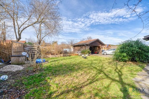 Garten und Carport