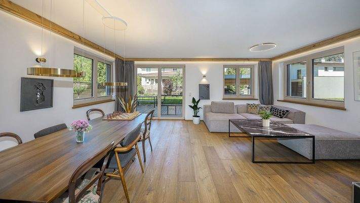 KITZIMMO-Exklusive Haushälfte in Ruhelage mit Bergblick kaufen - Immobilien Waidring.