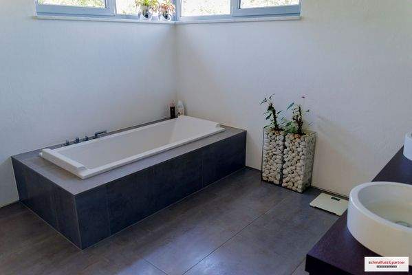 Badewanne im Badezimmer