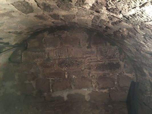 Gewölbekeller unter Scheuenanbau2