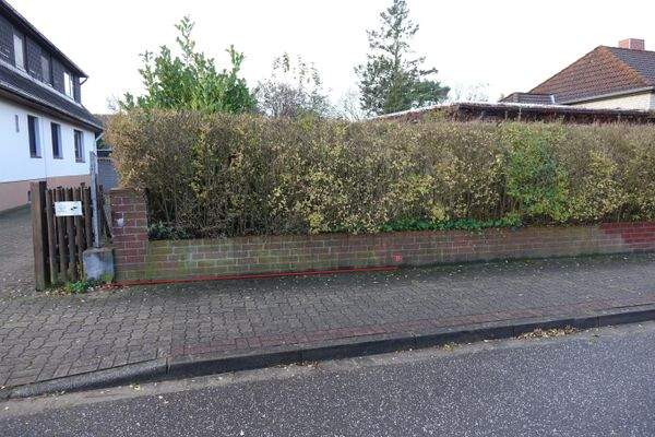 Zukünftige Zufahrt, 3,50 Meter breit