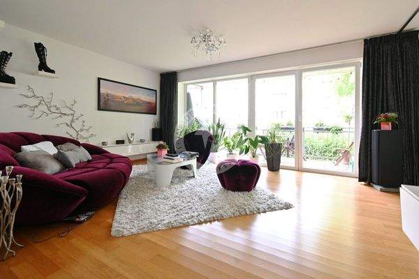 Wohnzimmer (Blick 1)