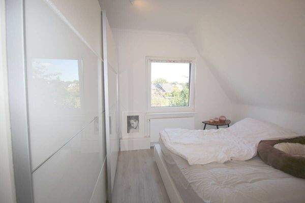 Zusätzliches Schlafzimmer DG