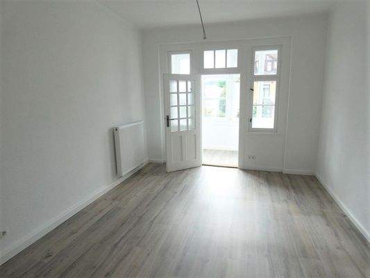 Schlafzimmer mit Loggia