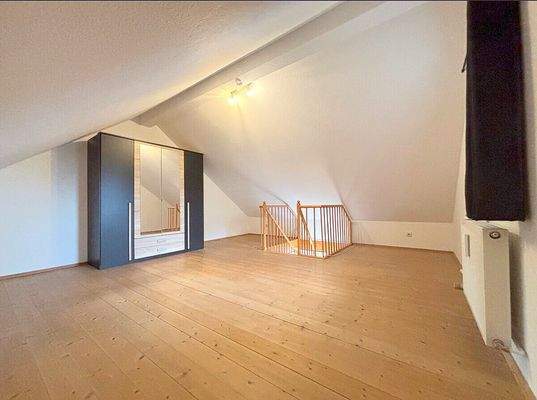 Büro/Ankleidezimmer