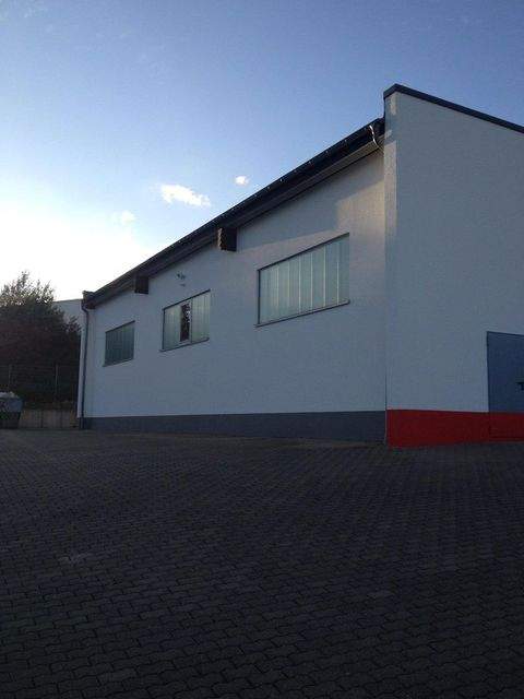 Dernbach Industriegebiet Urbacher Wald Halle, Dernbach Industriegebiet Urbacher Wald Hallenfläche