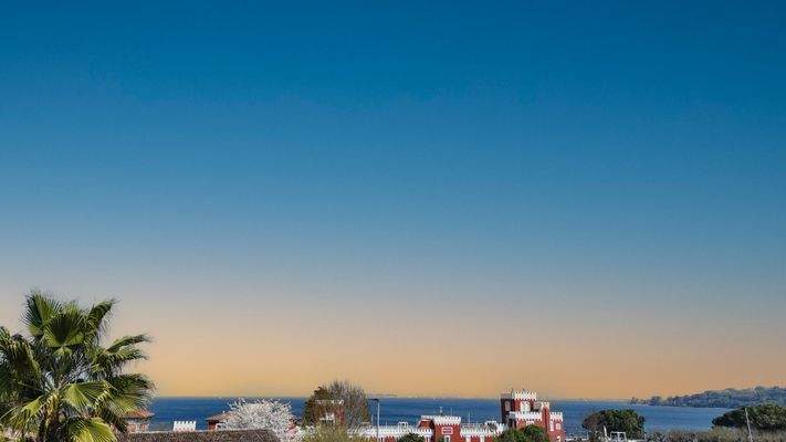 Luxusvilla-am-gardasee-kaufe_villa-am-gardasee-kaufen-haus-am-gardasee-kaufen_exklusive-Villa-am-gardasee_luxus-villa_luxusvilla-am-gardasee_villa-mit-panorama_villa-in-desenzano_comprare-villa-lago-di-garda_vendere-villa-lago-del-garda_Villa-di-lusso_Lag