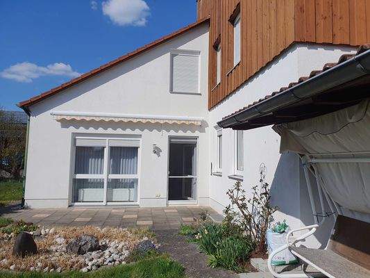 Terrasse mit elektr. Markise