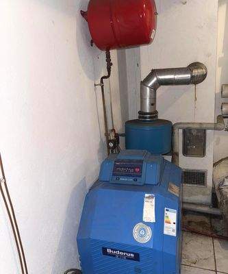 KG_Öl-Heizung von Buderus