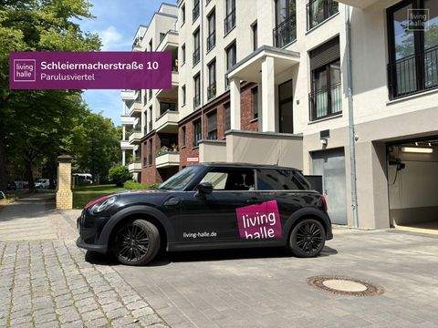 Halle Garage, Halle Stellplatz