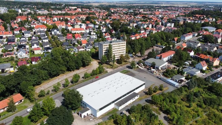 Halle Leina Umgebung 1