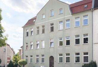 Liebevoll sanierter Altbau!