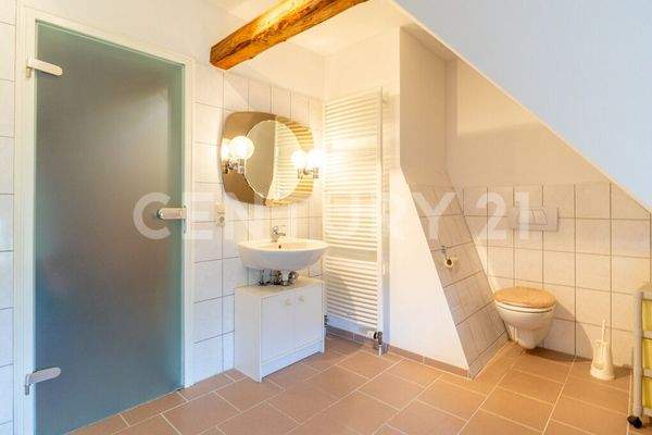 Duschbad im Dachgeschoss