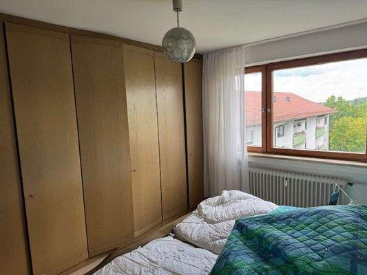 Teilansicht Schlafzimmer.jpg