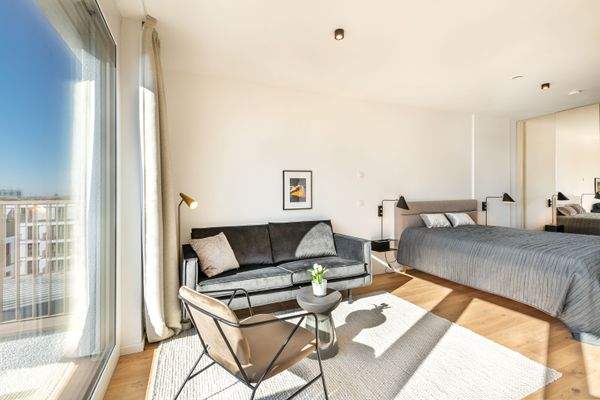 Bett in behaglicher Nische