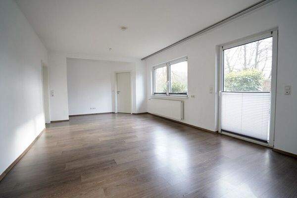 Wohnzimmer mit Terrassenzugang