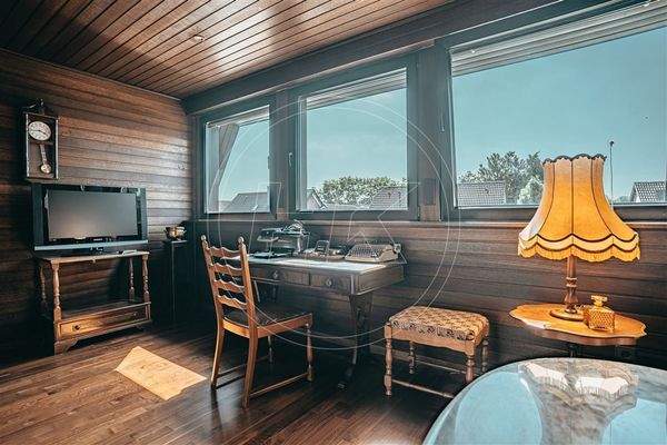 Rustikaler Wohnraum im OG