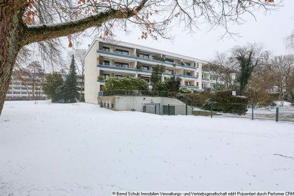 24 Hausansicht Balkonseite