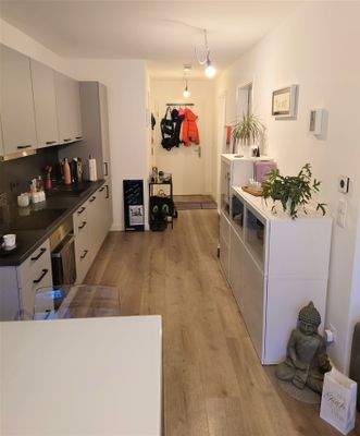 Beispielbild Küche und Flur
