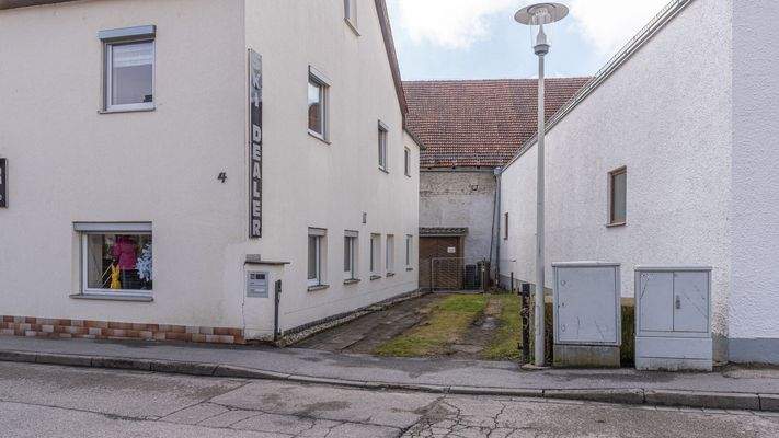 Zufahrt zum Innenhof