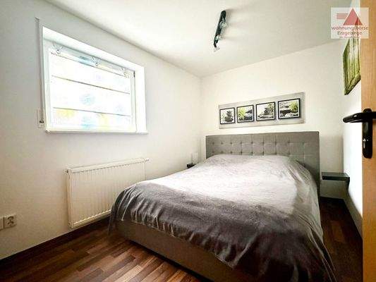 Schlafzimmer (Wohnung im Untergeschoss)