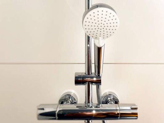 Hochwertige Armaturen von Hans Grohe