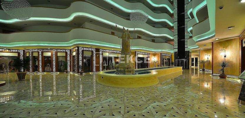 Sea-View Apartment in a Hotel-Concept Complex in Alanya