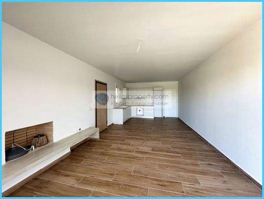 fee0a88eeeb945f88d5920bfab987aa2-original