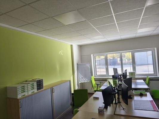 Büro 1 im EG