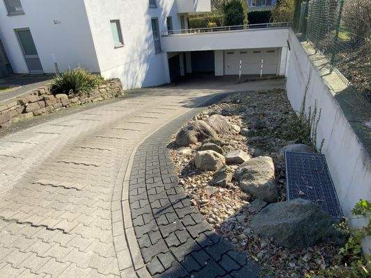 Zufahrt zur Tiefgarage