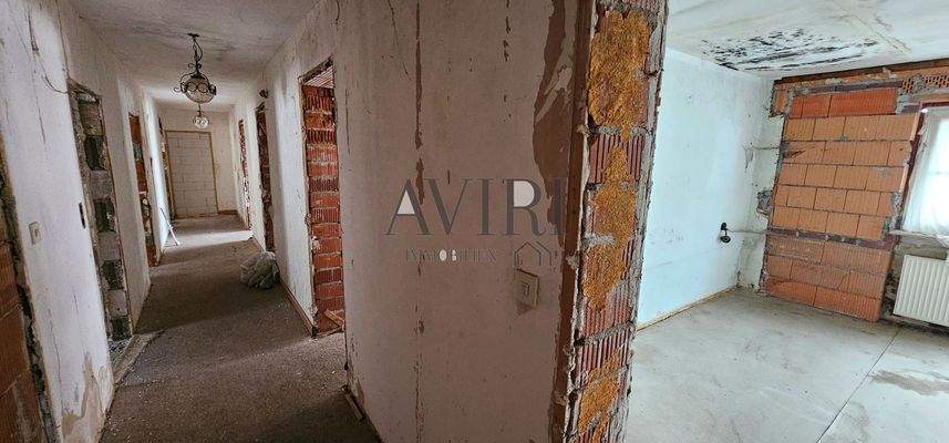 Räume über Gaststätte